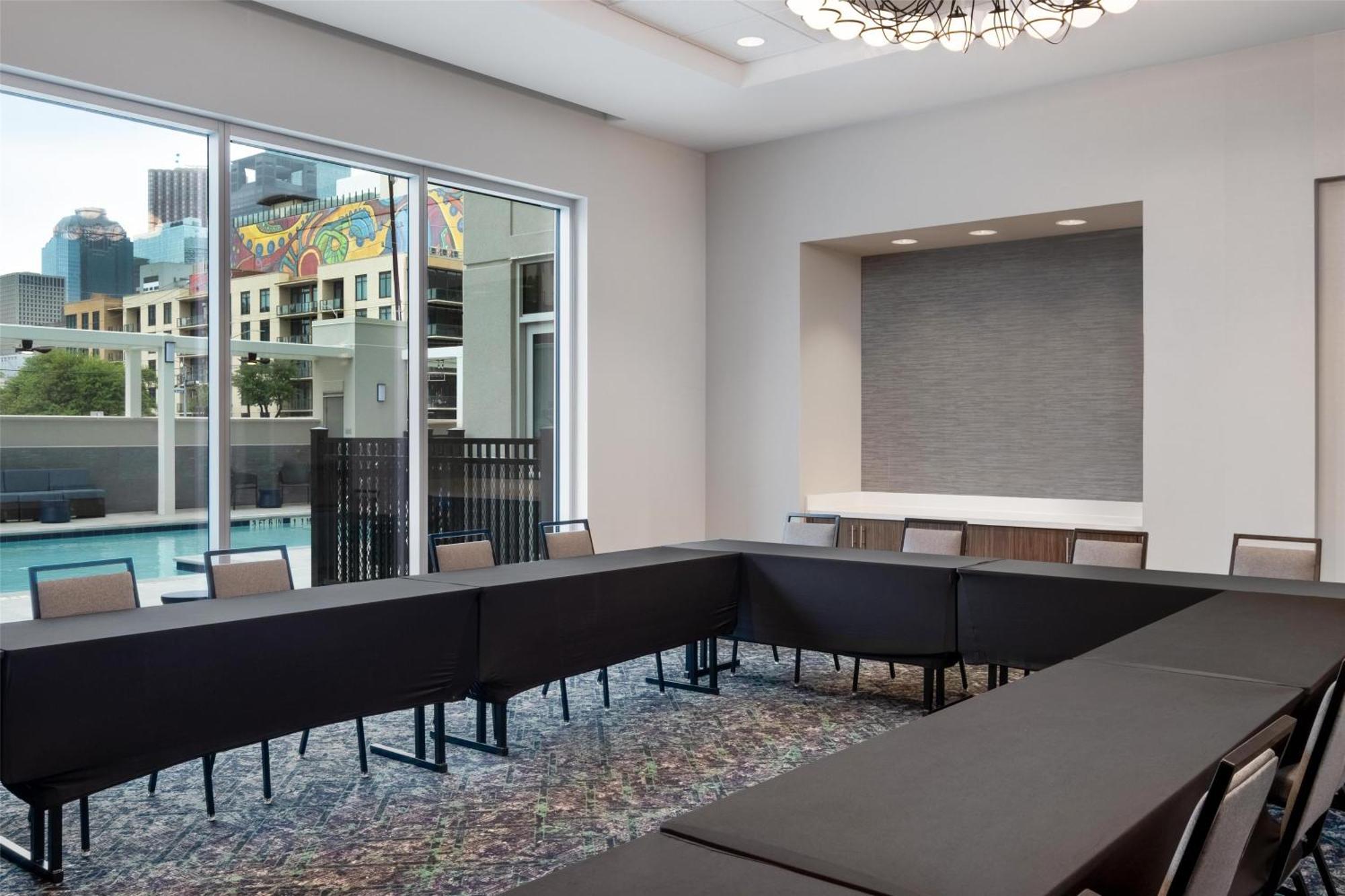 Home2 Suites By Hilton Houston Downtown Convention Center Exterior photo